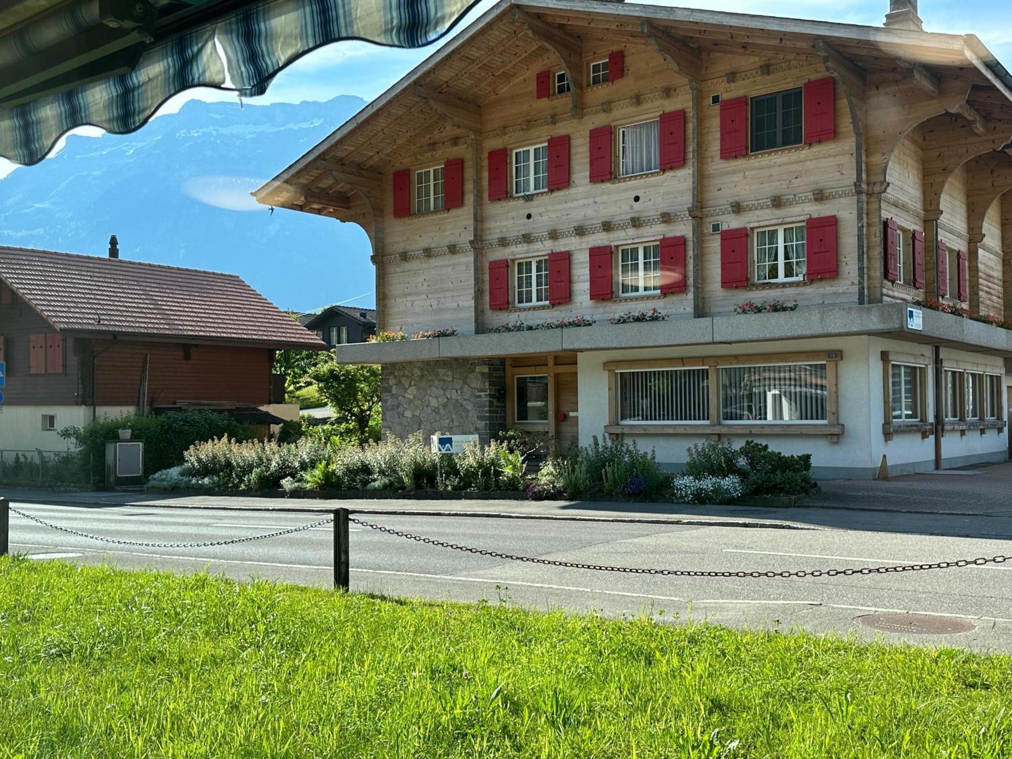Swiss Chalet Holidays Рингенберг Екстериор снимка
